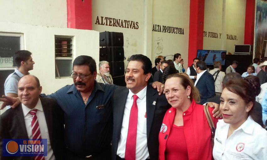 Roberto Carlos López, en la víspera de su informe