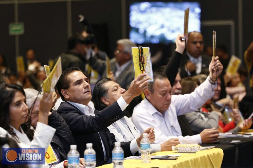 PRD, llamado a encabezar la transición y el cambio que México necesita: Silvano Aureoles 