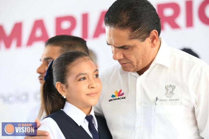Manifiesta Silvano Aureoles solidaridad con damnificados de Chiapas y Oaxaca