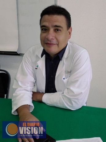 Alejandro Alcalá Esquivel, es el nuevo subdirector del Hospital General de Uruapan