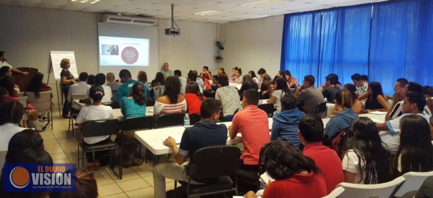 Sectur capacita a prestadores de servicios turísticos de Huetamo