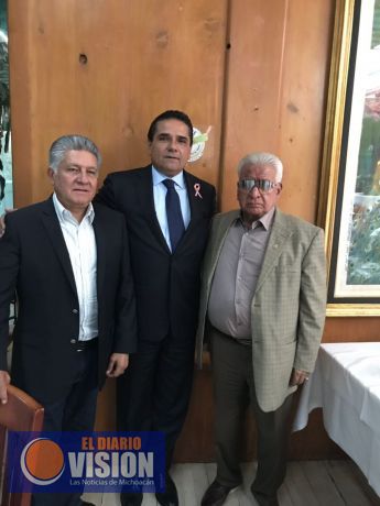   Se reúne Silvano Aureoles con líderes de Antorcha Campesina