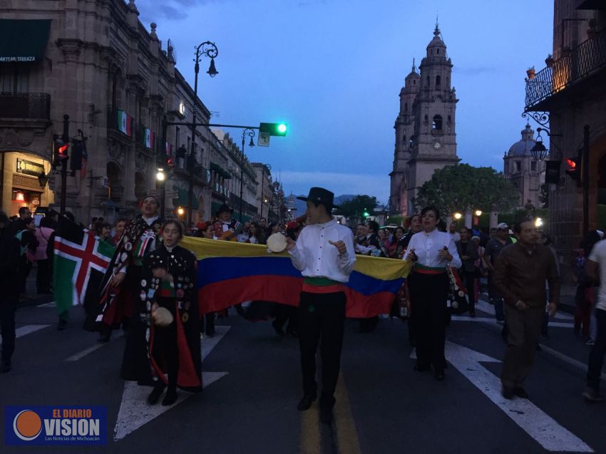 Disfrutan michoacanos del Encuentro Internacional de Tunas Universitarias