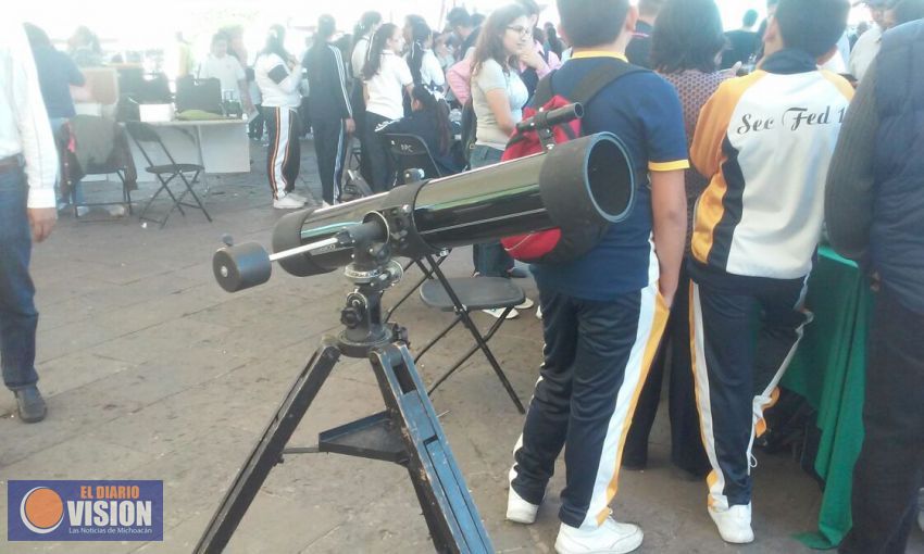 La Caravana de la Ciencia llega a la Plaza Valladolid