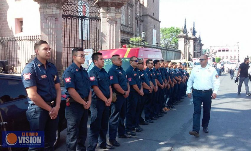 Bomberos Unen Esfuerzos para que se logre la Ley Estatal que los beneficie.