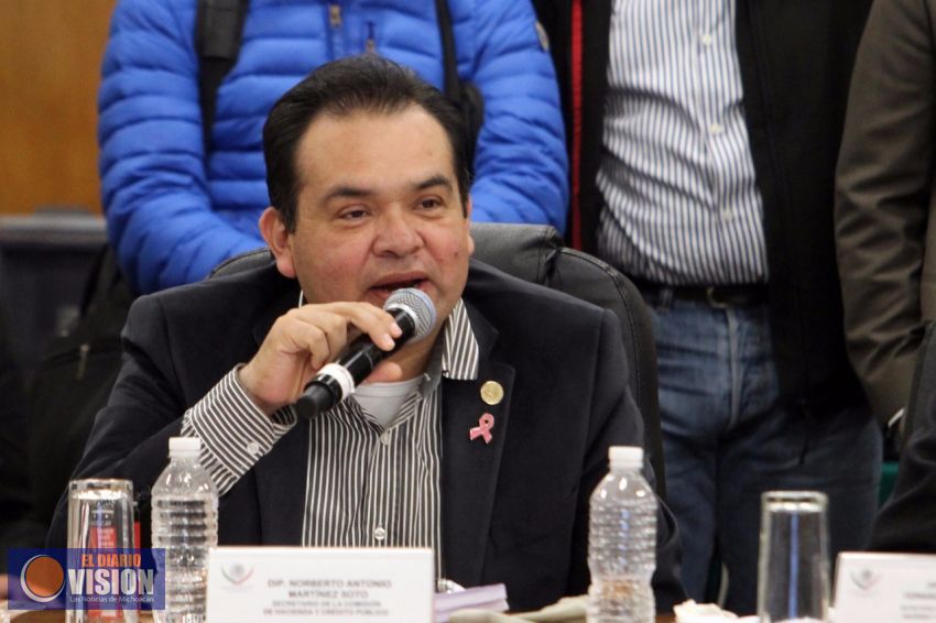 Gobierno Federal endeuda al país y empobrece a los mexicanos: Norberto Martínez