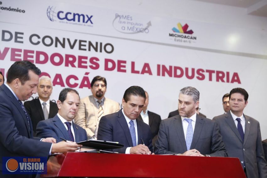 Firma Silvano Aureoles convenio en beneficio de pequeñas y medianas empresas de Michoacán