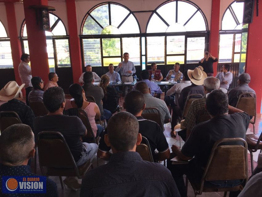 Expulsión y persecución política no nos detendrá: Fidel Calderón