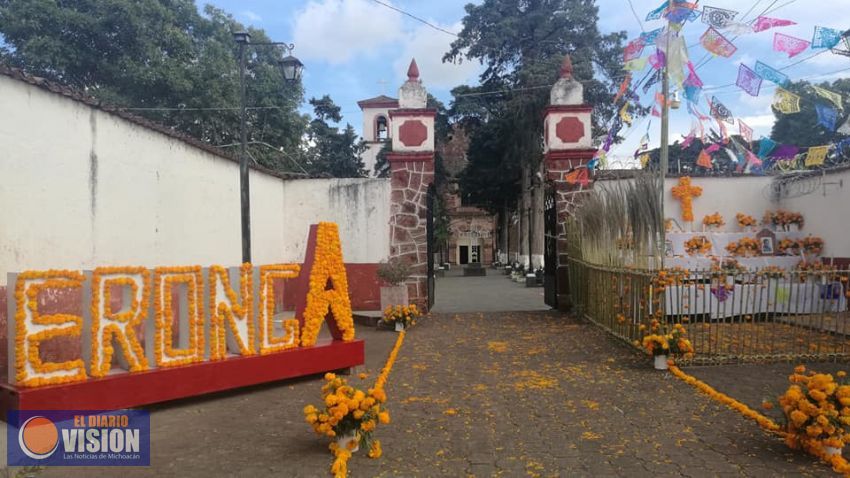 Misticismo, simbología y sincretismo de las ofrendas y altares de Noche de Muertos 