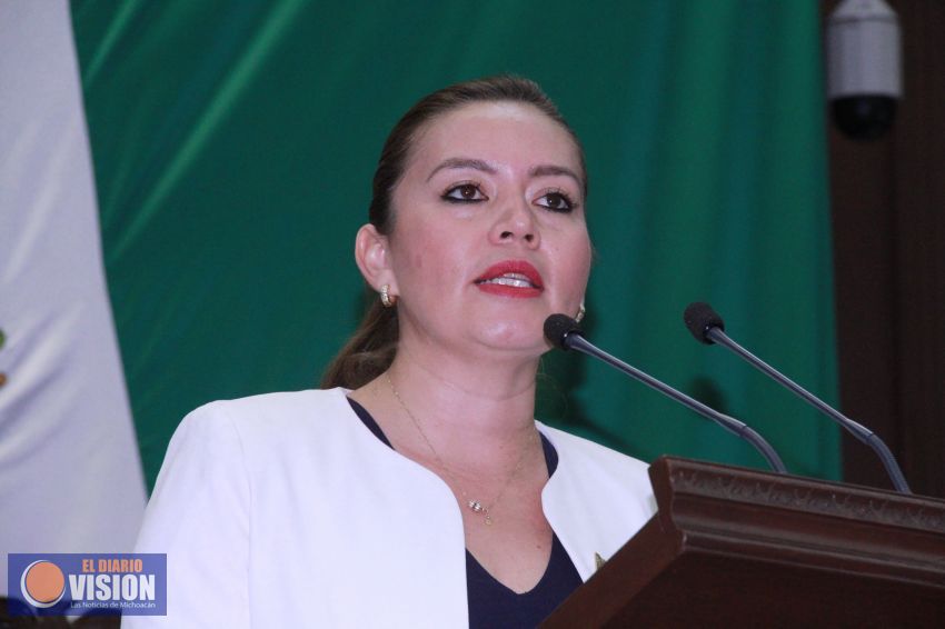 Obligados todos al rescate de la UMSNH: Yarabí Ávila González