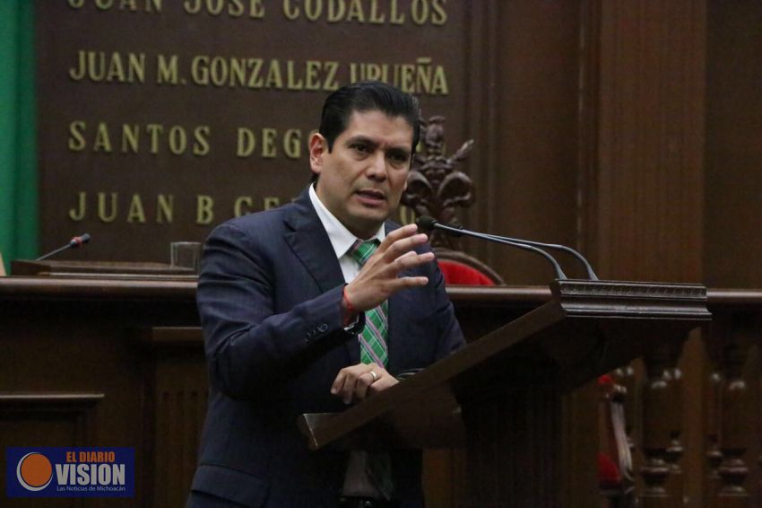 Urge Ernesto Núñez a avanzar en la ley que regula las marchas y plantones