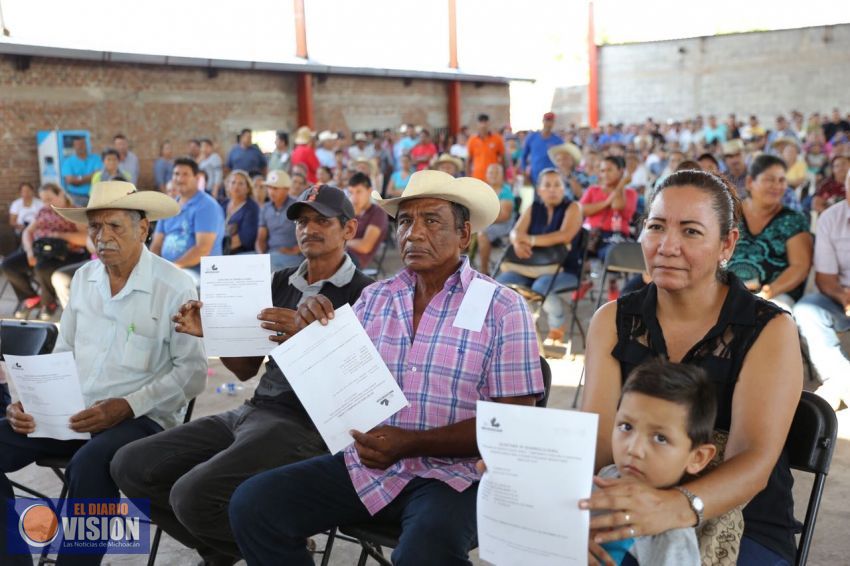 Hacen frente gobierno y agricultores a la sequía en Tumbiscatío