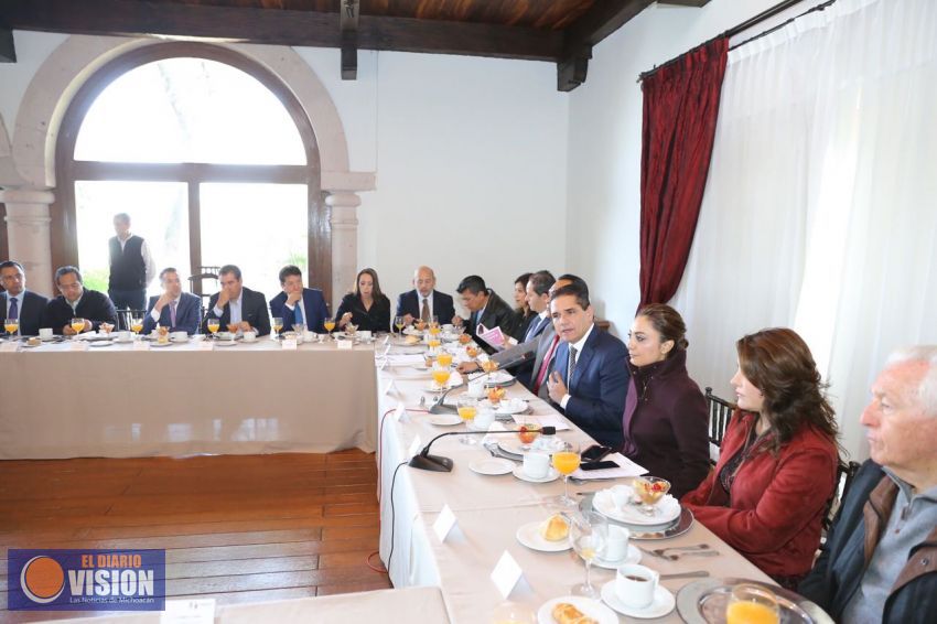 Informa Gobernador resultados de gira de trabajo en China