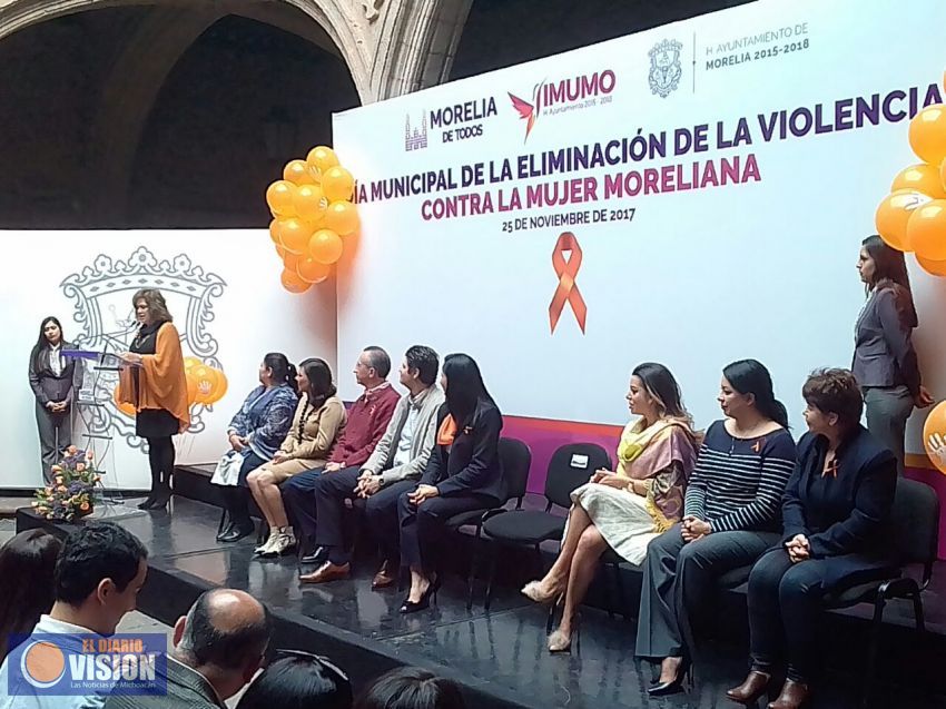 Gobierno Municipal, Celebra 