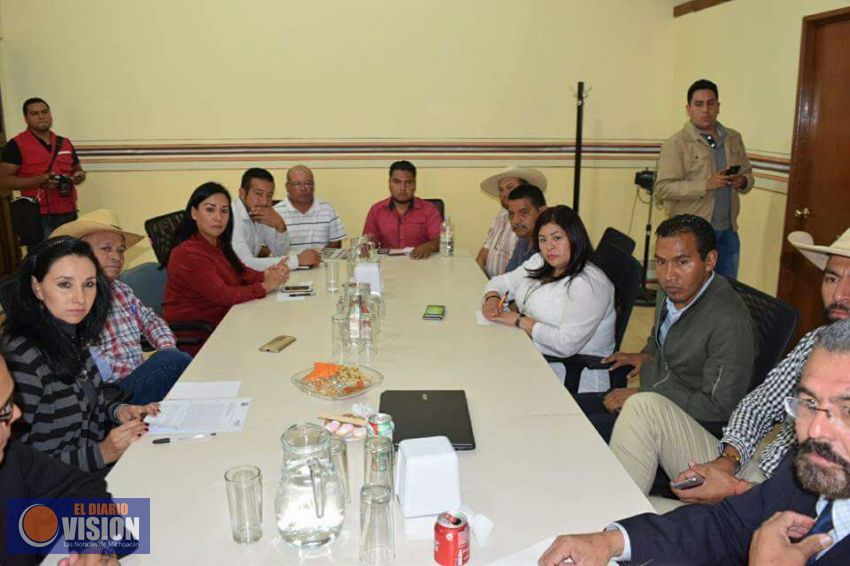 Lázaro Medina la voz de la zona rural: Jefes de Tenencia