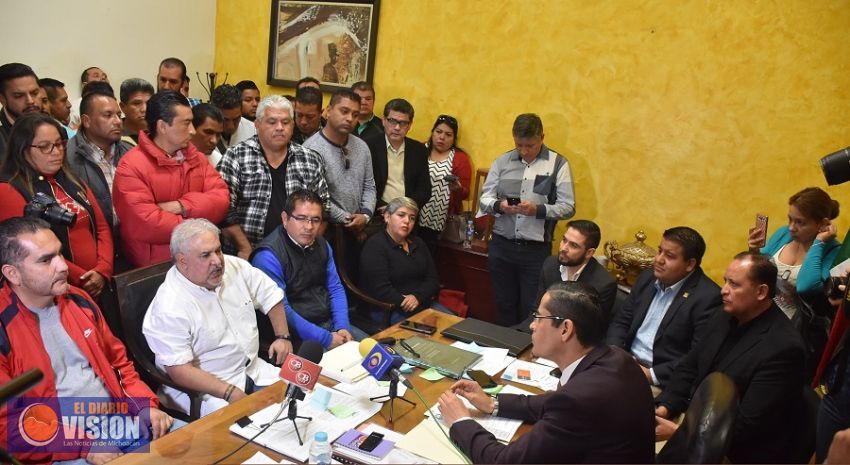 Poder Legislativo abierto al diálogo con universitarios : Villegas