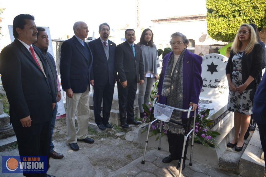 Reconoce GPPRI el trabajo de Oviedo Mota, primer rector de la UMSNH