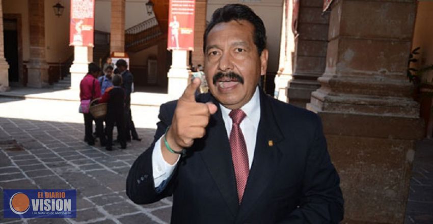 Alfonso Martinez, divorciado de la sociedad: Sergio Acosta 