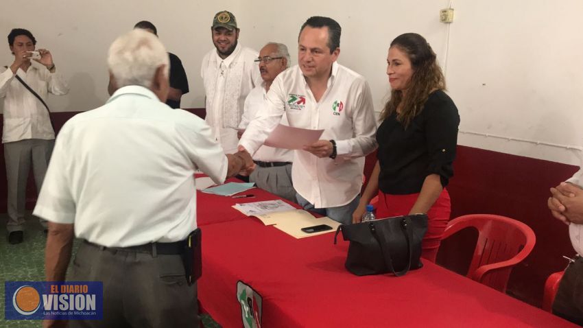 Toman Protesta a Líderes de la Organización Democracia Nueva en Tierra Caliente: Sidronio Torres