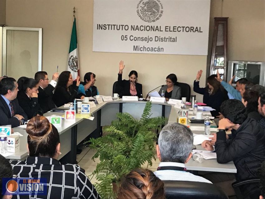 Instalan los 12 Consejos Distritales en Michoacán