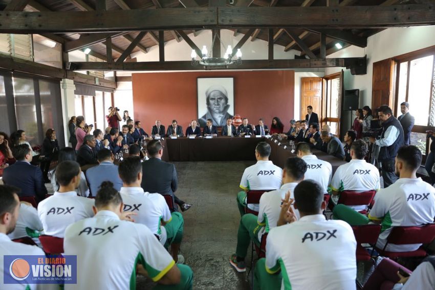 Por una educación integral, en enero arrancarán Academias de Básquetbol: Silvano Aureoles