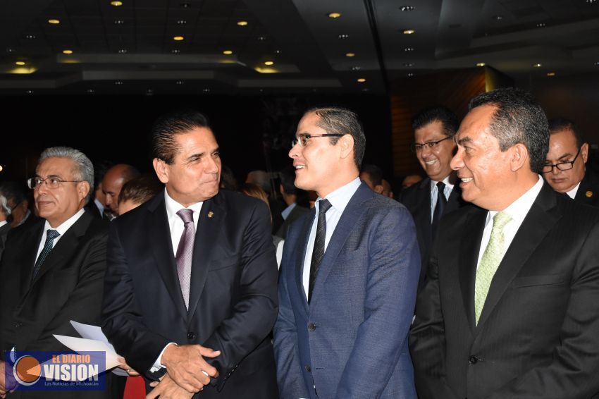 Con el combate a la corrupción de fortalecen valores: Villegas