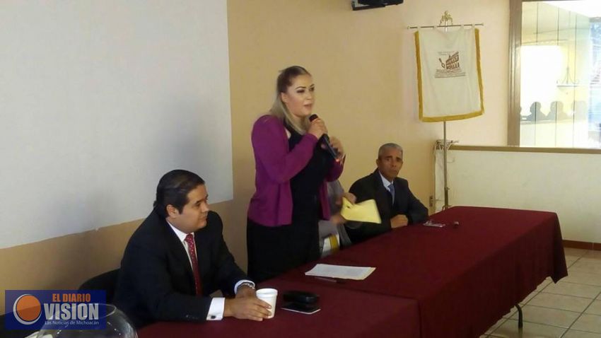 Veronica García Reyes, renuncia a gobierno estatal y busca diputación por Zacapu