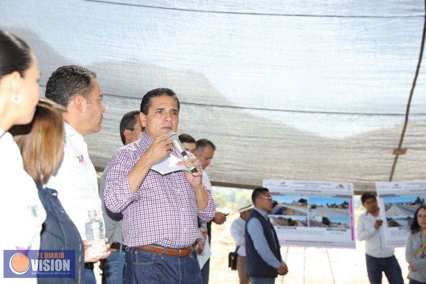 Con la suma de voluntades se genera desarrollo para Zitácuaro: Silvano Aureoles