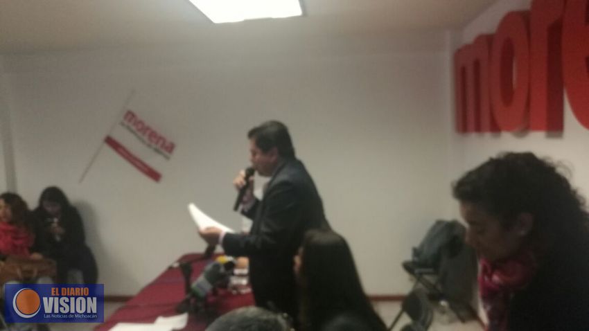 Blanca Estela Piña Gudiño y Cristóbal Arias, se registran como precandidatos al Senado por Morena