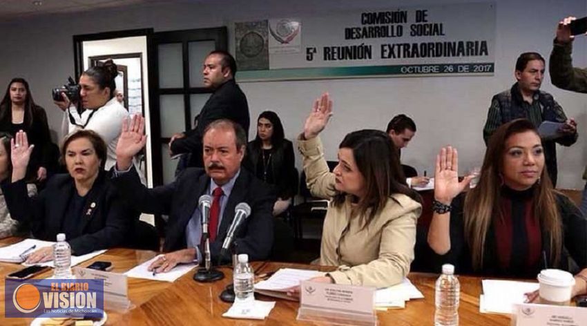 Comisión de Desarrollo Social de la Cámara Federal ofrece diplomado en políticas sociales