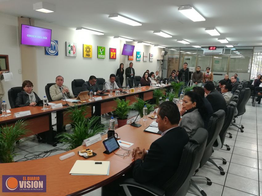 Al 90% los aspirantes a Capacitadores, Asistentes Electorales y Supervisores en el INE