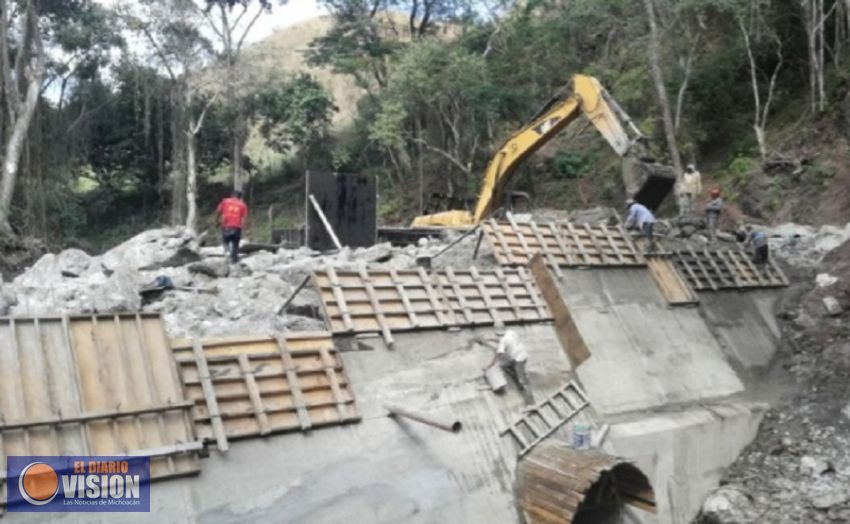 Construye Sedrua cuatro presas ciclópeas: Sigala