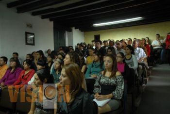 Ofrece Sectur conferencia a estudiantes de la UDEM