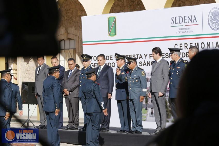 Atestigua Silvano Aureoles protesta de nuevo mando de la 21 Zona Militar 