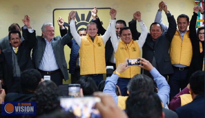 Corrientes del PRD arropan a Anaya como precandidato presidencial