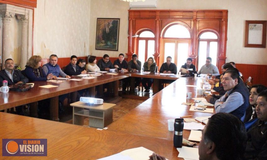Adrián López se reúne con los titulares de varias dependencias de Gobierno del Estado
