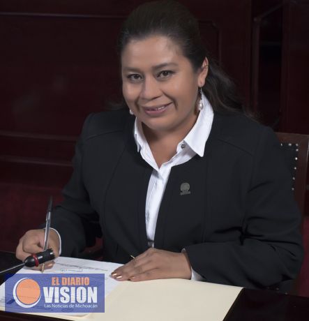 Convoca Belinda Iturbide a instalar mesas de diálogo entre maestros y autoridades