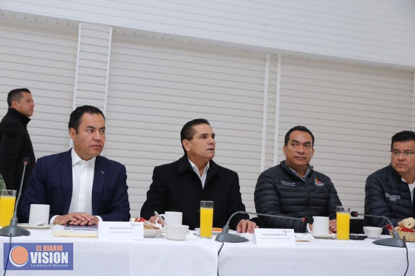 Revisa Gobernador estrategia de seguridad en región Zitácuaro
