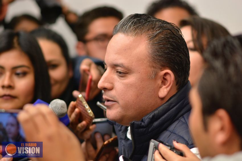 No cancelar diálogo y anteponer desarrollo educativo, pide Carlos Quintana a docentes  de la UMSNH