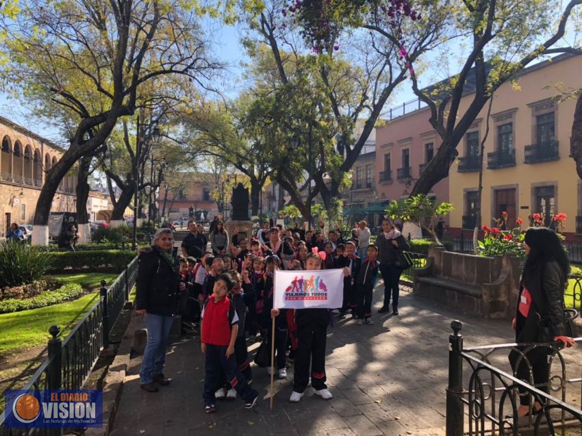 114 niños disfrutaron de un recorrido por museos 