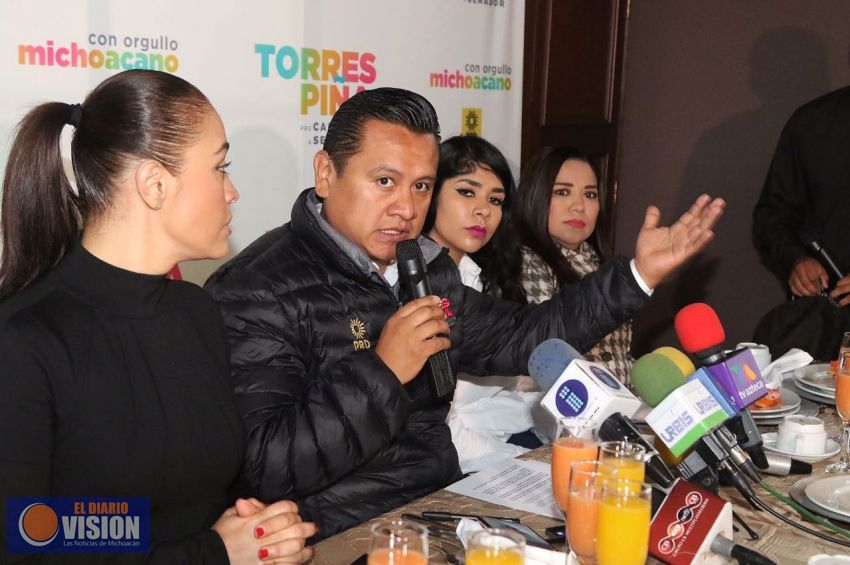 Torres Piña se compromete a buscar recursos para prevenir la violencia de género