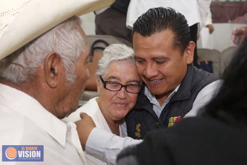 Leyes más severas para erradicar la violencia de género en Michoacán: Carlos Torres Piña