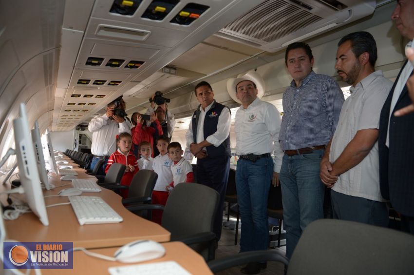 Arranca Gobernador programa cultural 