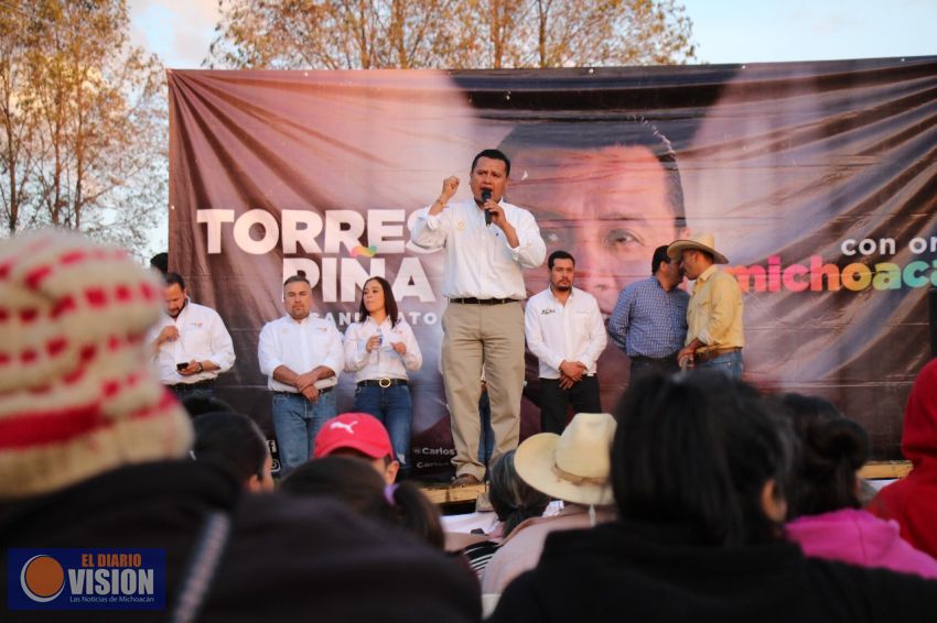 Los ciudadanos con derecho a exigir resultados o denunciar a malos funcionarios: Torres Piña