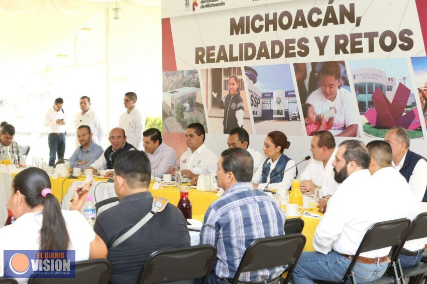 Participación ciudadana, estratégica para mejorar resultados: Silvano Aureoles 