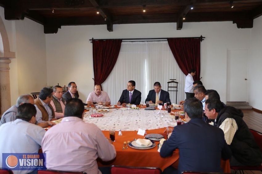 Propone Gobernador programa integral de modernización del transporte público 