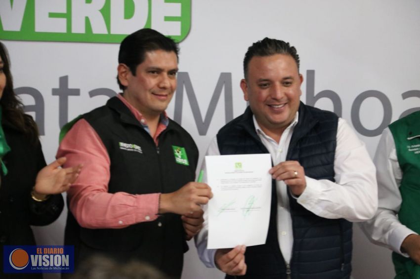 Presenta Ernesto Núñez a Carlos Quintana como el nuevo abanderado del Partido Verde