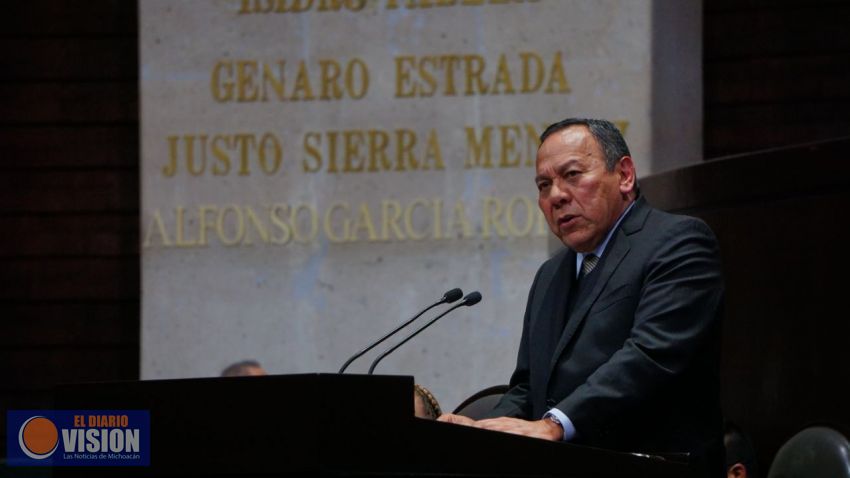 Debe Peña manifestarse en favor de comicios limpios y evitar mal uso de recursos públicos: Zambrano
