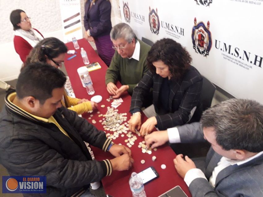 Ante notario público se hace recuento de donativos “Pulsera Vive el Centenario”