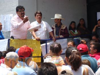 Gestiona Antorcha Campesina reanudación del agua potable en Tumbiscatío